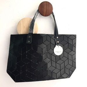 NWT Patrizia Luca Geometric Tile Tote